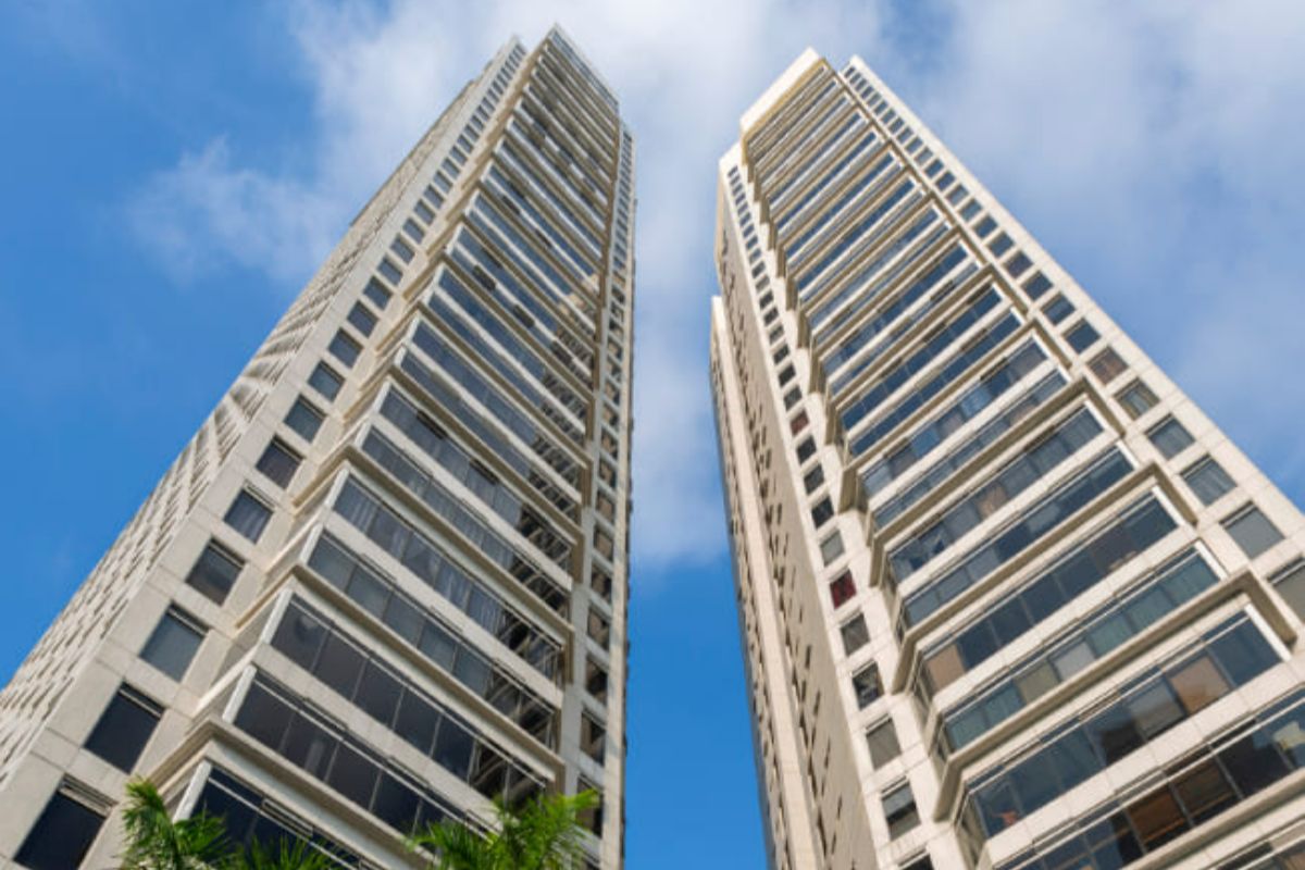 What to Expect when Buying a Condo for Sale in Makati