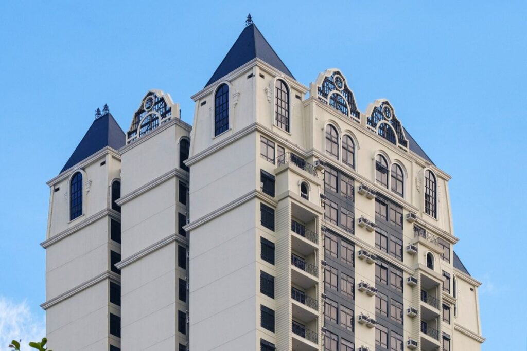 The Best Views and Amenities in La Nobleza Terrazas