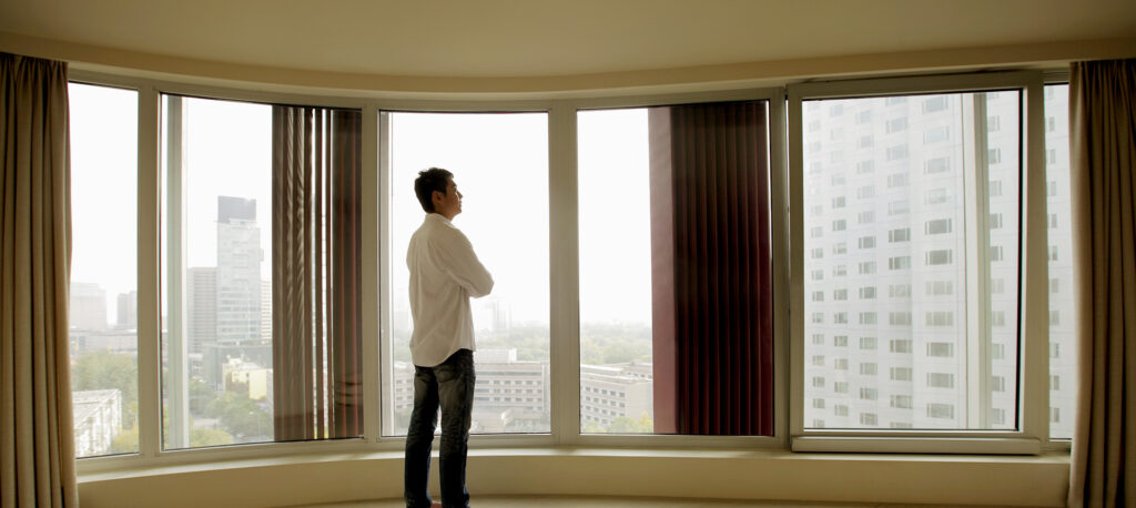 TO BUY OR TO LEASE?